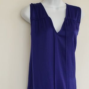 BCBGMaxAzria silky sleeveless v-neck blouse S